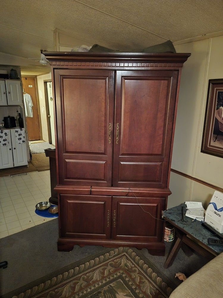 Armoire