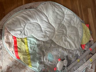 Skip hop tummy time mat