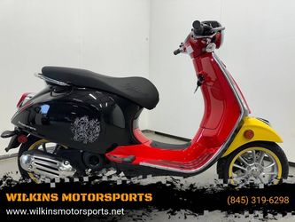 2023 Vespa Primavera 50 Mickey Mouse Edition - 0 Miles 