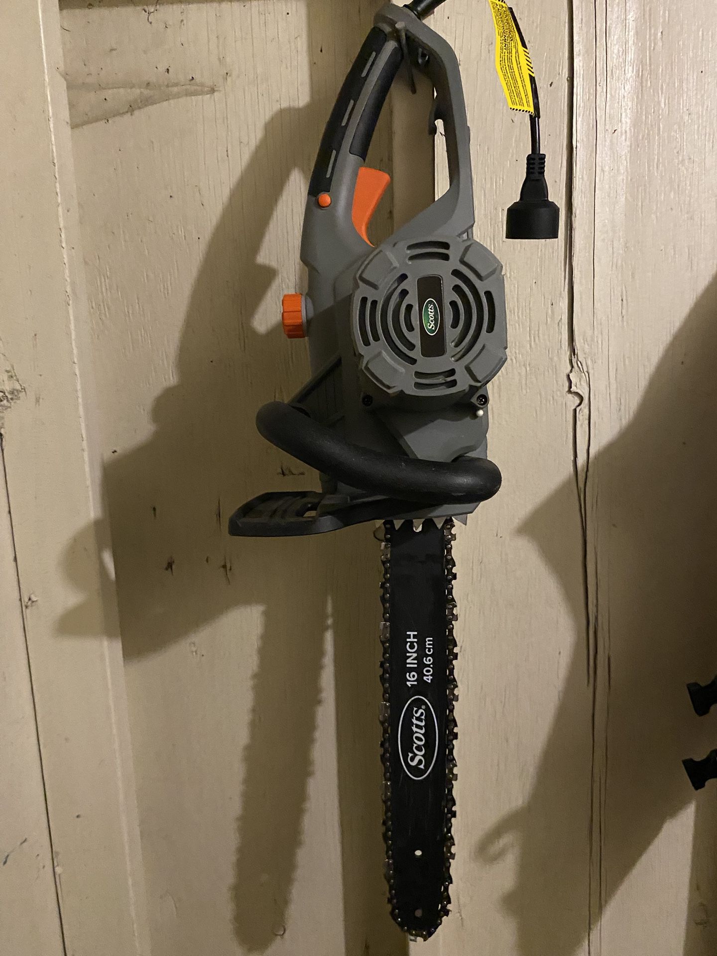 Scott’s Electric Chainsaw