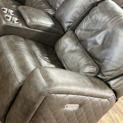 Flexsteel Loveseat power Recliner!! Will deliver!!!