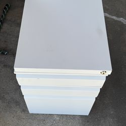 File cabinet