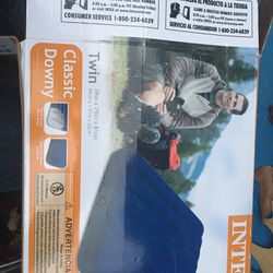 Nice air mattress and box only $25 firm 