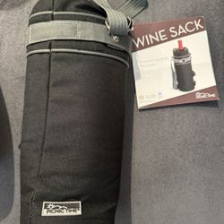 Insulated wine carrier
