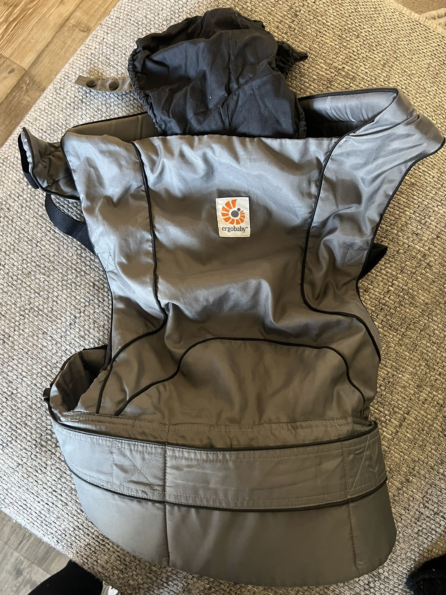 Ergobaby Carrier