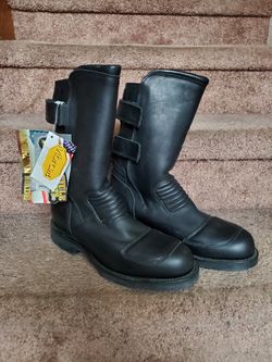Motorcycle boots