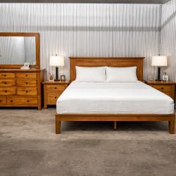 5 Piece King Wooden Bedroom Set