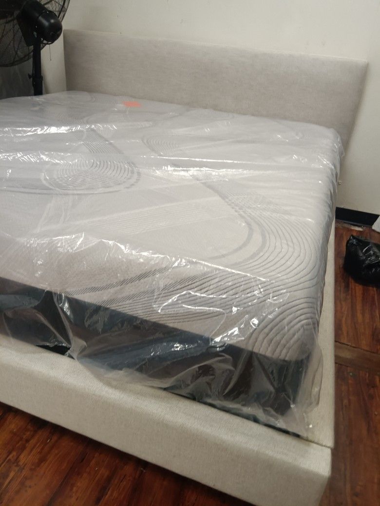👑💥👑💥 $249 King Cool Gel Memory Foam Mattress Only $249 💥👑💥👑