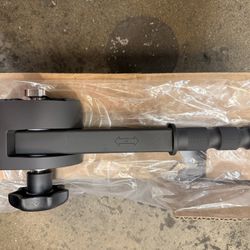 Utili-track Bed Assist Grip