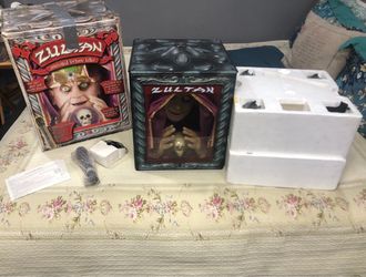 VTG Gemmy Zultan Animated Light-Up Talking Fortune Teller W/Mic  Works