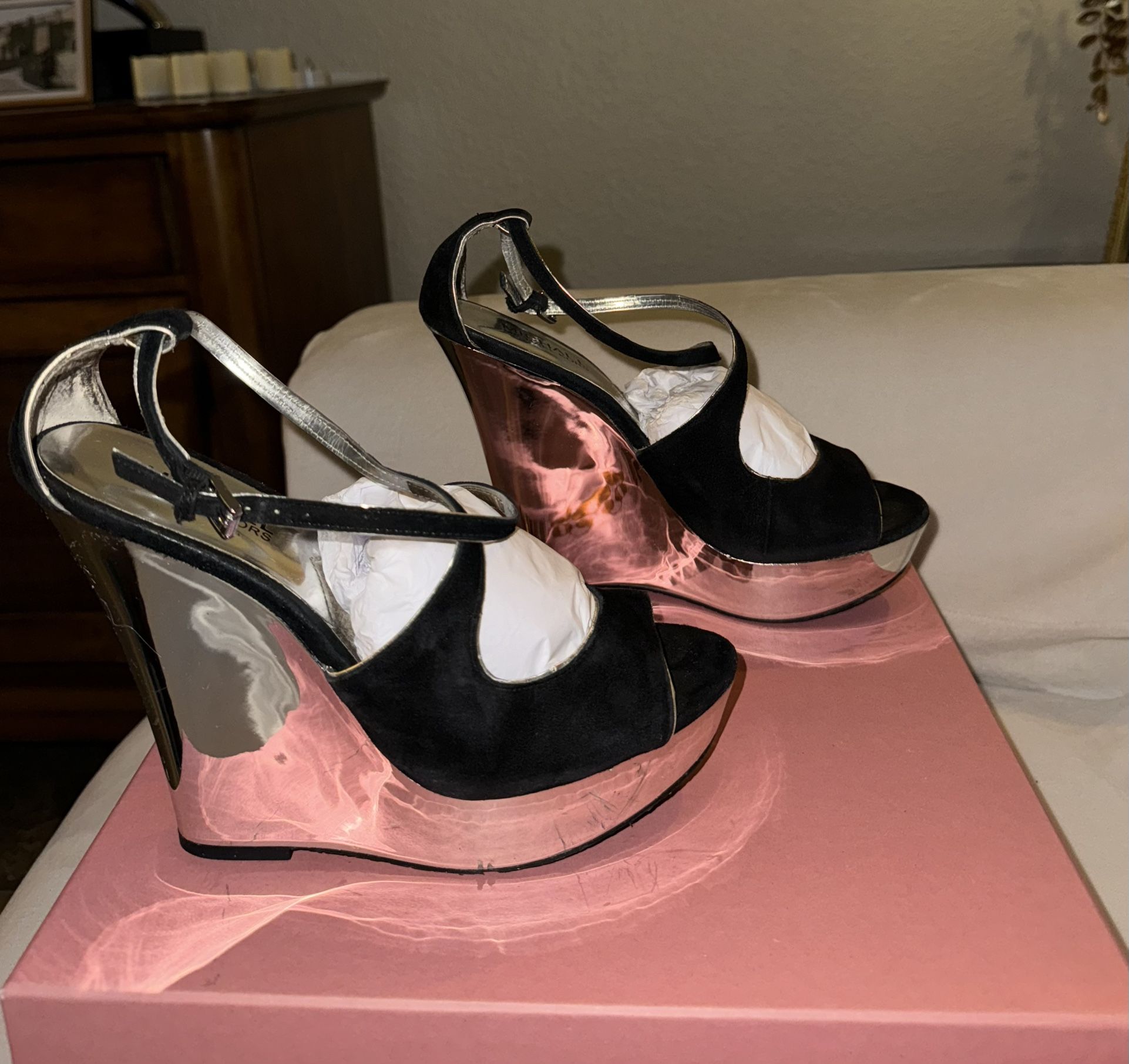 Michael Kors Wedge Sandal 8.5