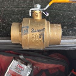 Shut Of Valve 2 “1/2 Brass Solder