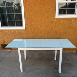 White Extendable  Table