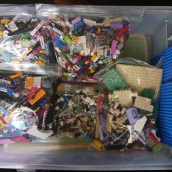 Legos + Figures 