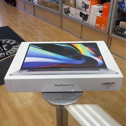 16”MacBook Pro i9 64gb Ram 2tb Ssd