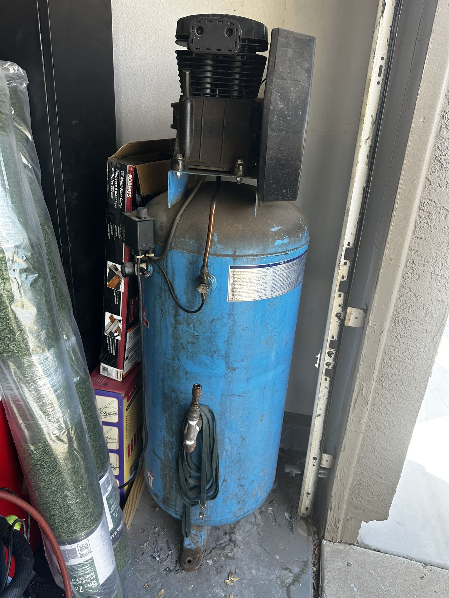 Air Compressor