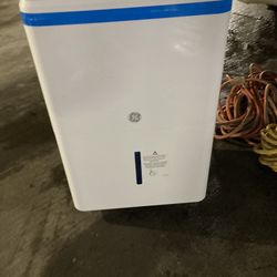 GE Dehumidifier 