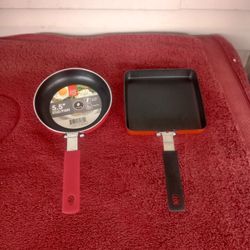 2 mini red pans 