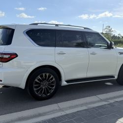 Nissan Armada Platino 2023