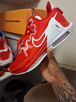 Nike LeBron Witness VI TB University Red White Men’s Size 12