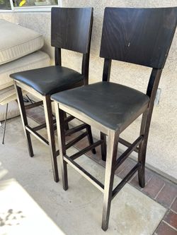 Wooden Bar/counter Chair Set