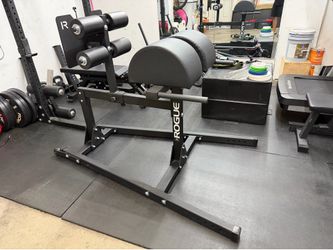 ROGUE FITNESS GHD with wheels attachment kit