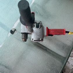 Milwaukee Hole-Hawg 7.5 amps 1/2 in. Corded Drill