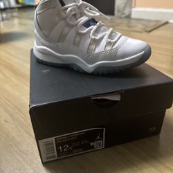 Jordan 11 Retro Legend 