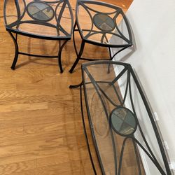 Signature Design by Ashley Contemporary Style Coffee Table Set  