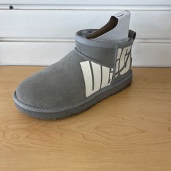 Ugg Size 5 