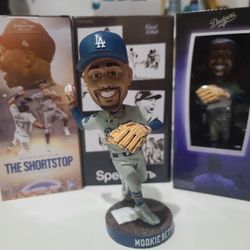 Mookie betts bobblehead