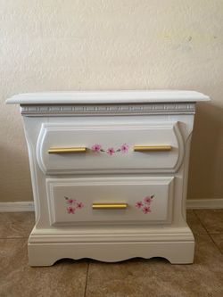Night stand