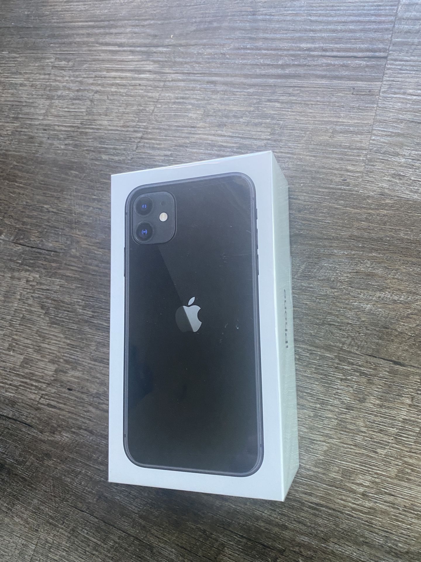 Iphone 11. Black. 64 GB. Open Box. Straight Talk and Total Wireless .