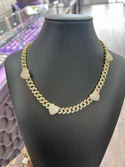 Heart Cuban link necklace