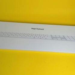 Apple Magic Keyboard with Numeric Keypad