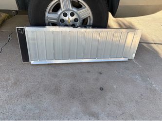 Case style wheelchair aluminum ramp 4’ long