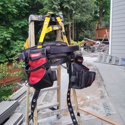 Tool Bags and Fall / Safely Harness 