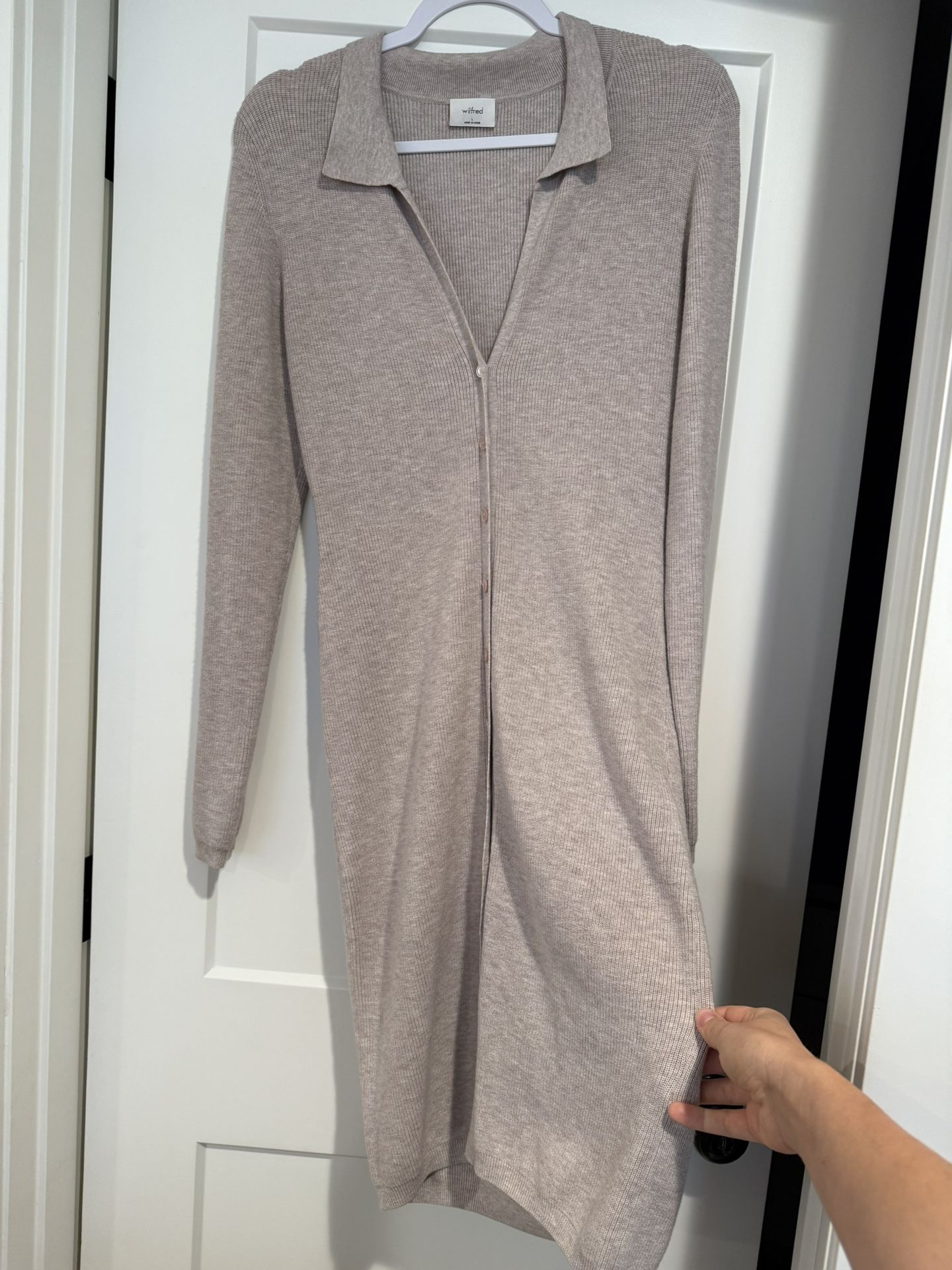 Aritzia Wilfred Dress