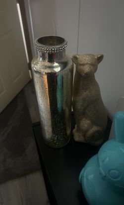 Gold Cat $50