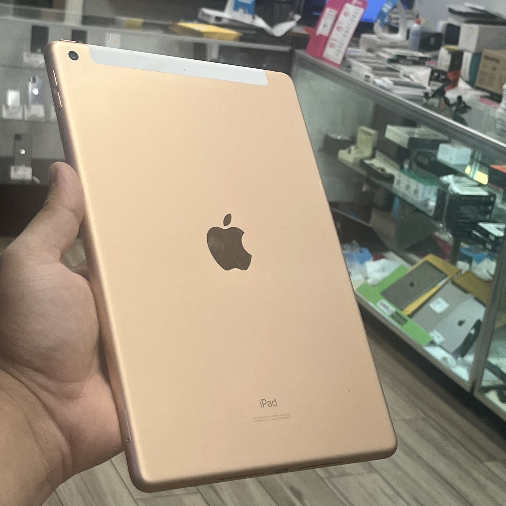 iPad 7 32gb Cellular