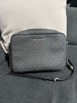 Black Michael kors purse