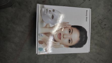 Led facial mask