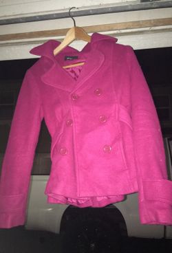 Women's peacoat size medium