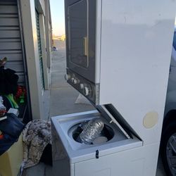 Whirlpool  Washer And Dryer