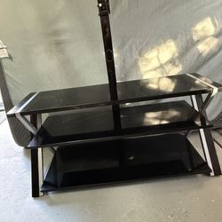 entertainment center with tv mount