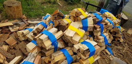 Bundles of dry-seasoned firewood (Ask about delivery)
