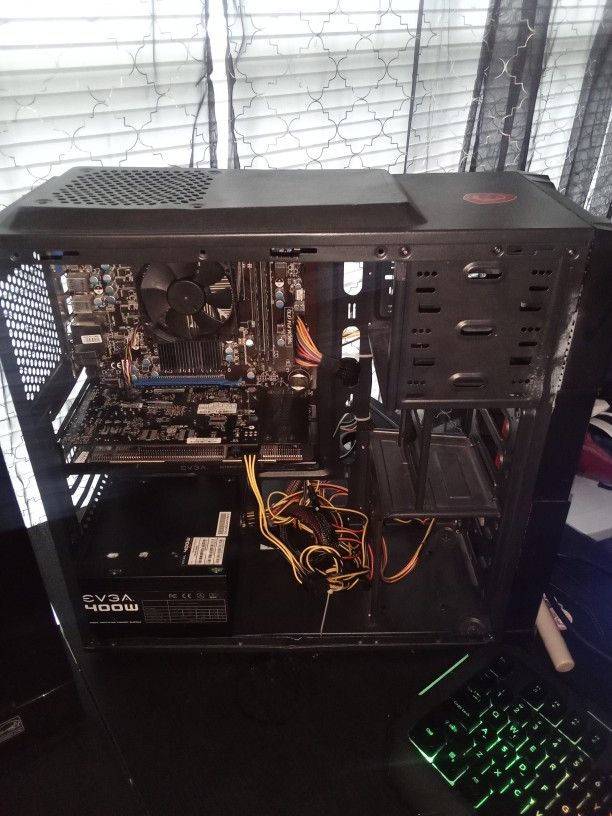 Desktop PC (Read Description)