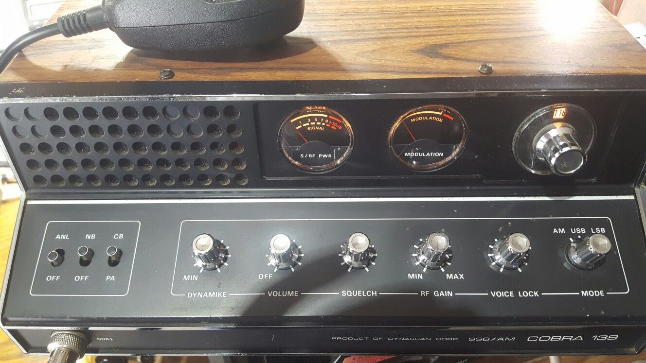 CB RADIO COBRA 139 BASE WITH UNLOCKED CLARIFIER AND EXTRA CHANNELS