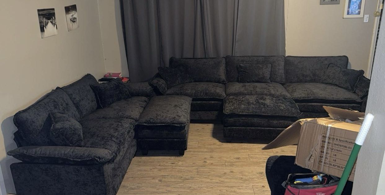 Black Chenille Couch & Loveseat Set W/ Ottoman’s