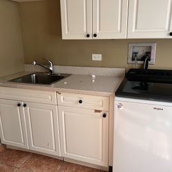 Laundry Room Cabinets – Americraft – $650 (or best offer)